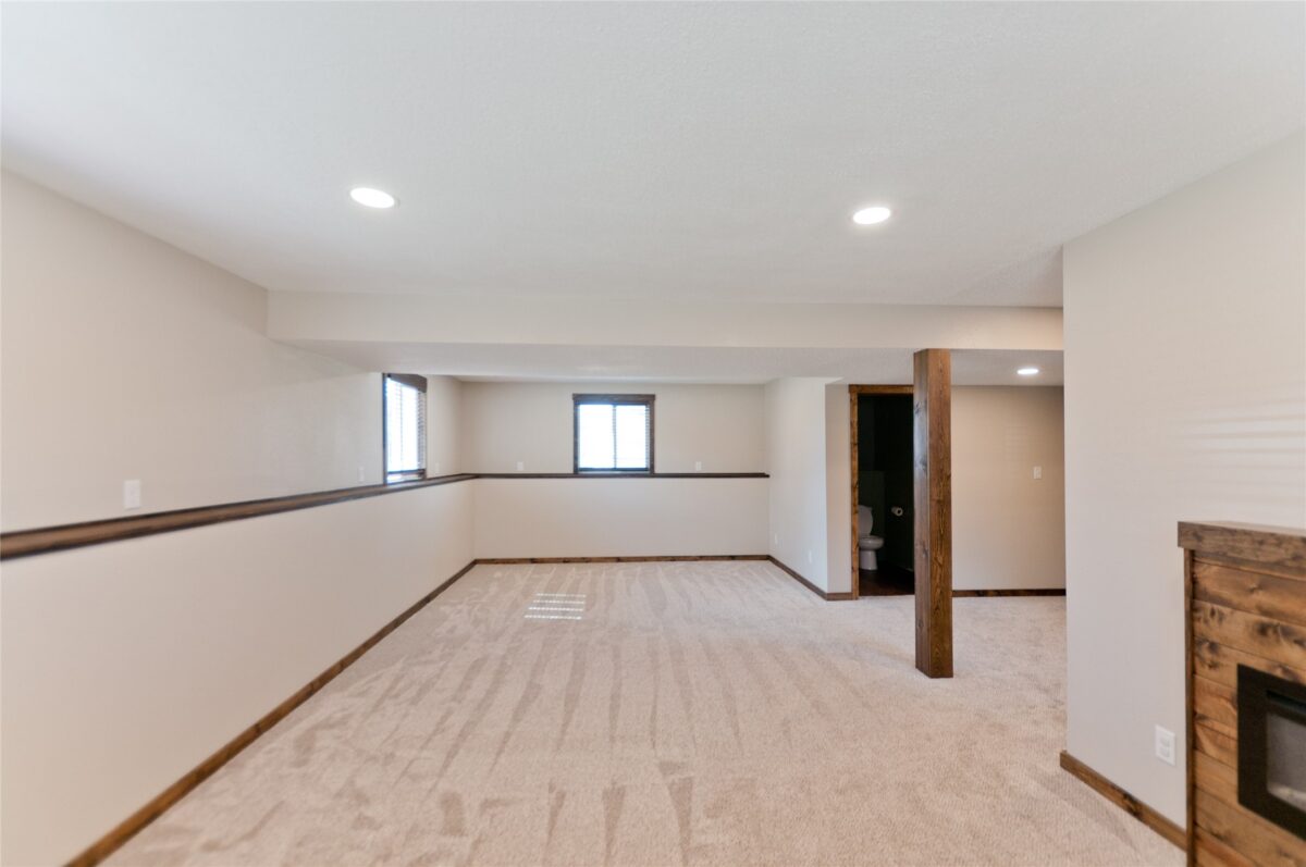932 Yorkshire Avenue Rice Lake WI 54868 — photo 25