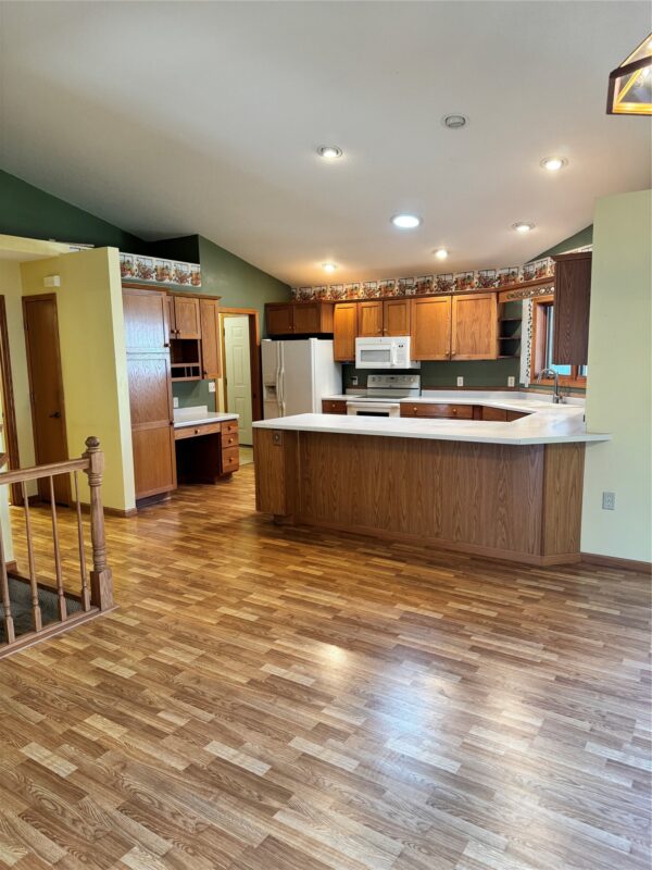 Residential at 945 Cambridge Court, Altoona, WI 54720 — photo 2