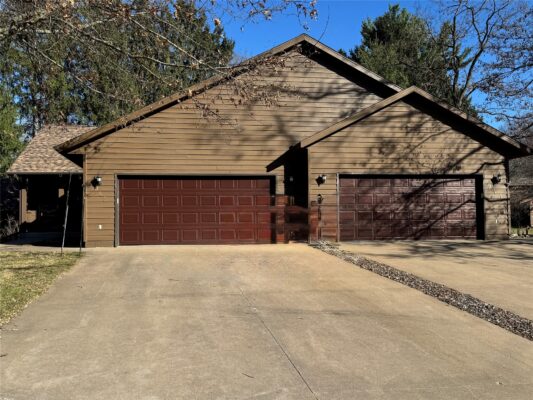 Residential at 945 Cambridge Court, Altoona, WI 54720 — photo 1