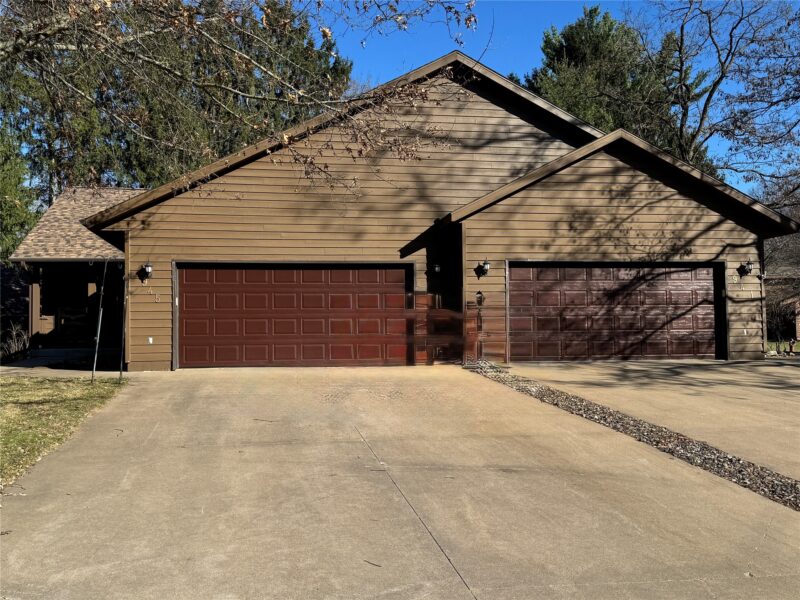 945 Cambridge Court