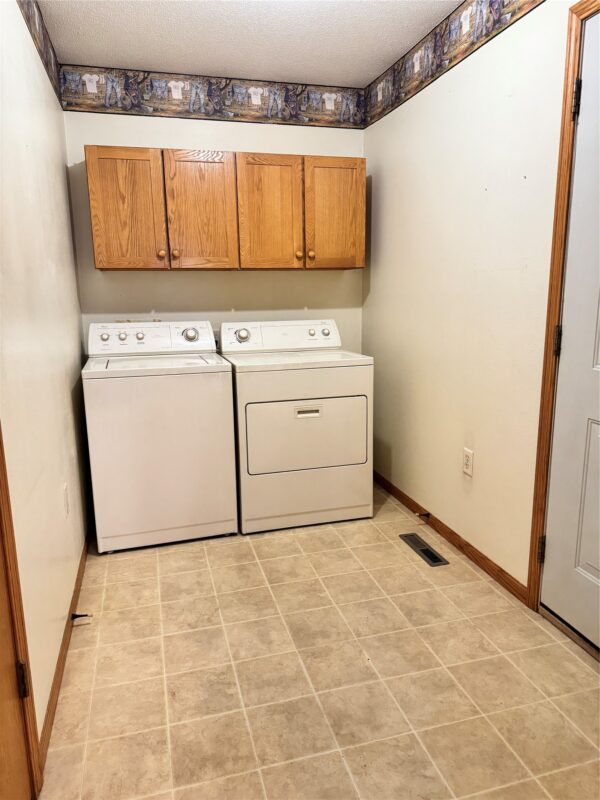 Residential at 945 Cambridge Court, Altoona, WI 54720 — photo 18