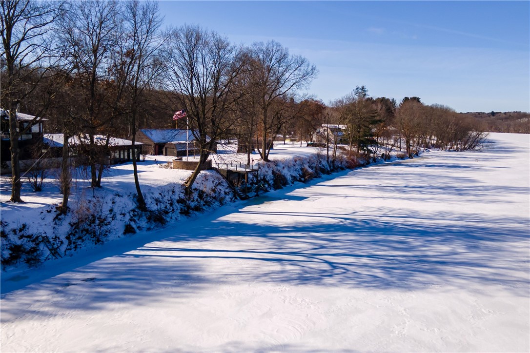 9556-27th-Eau-Claire-WI-54703-9