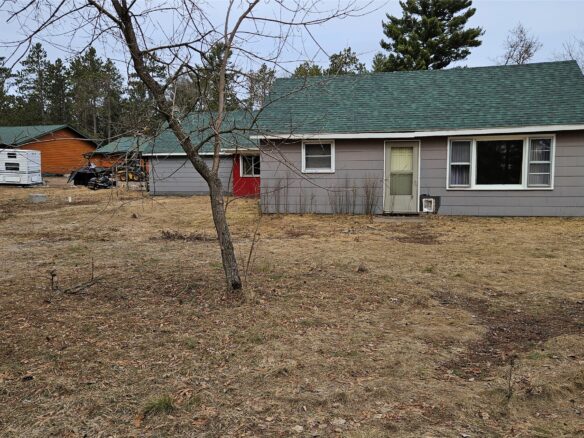 9803 State Hwy 27  Hayward WI 54843 — photo 1