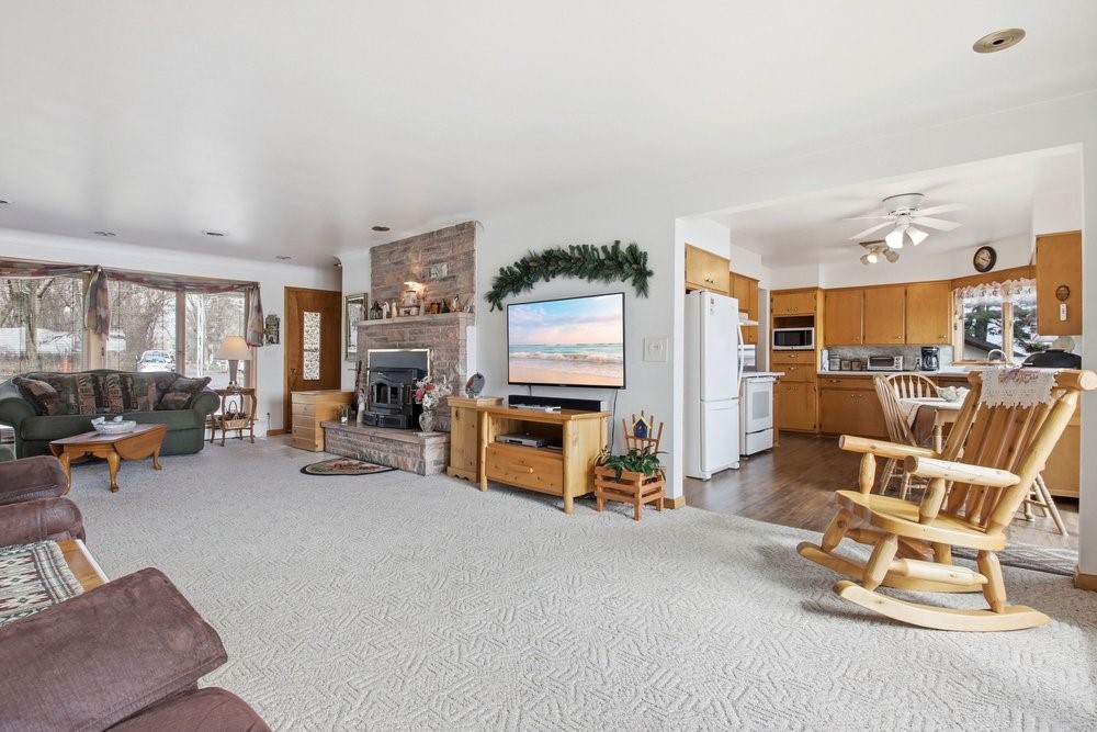 Residential at 983 23 1/2 Street, Chetek, WI 54728 — photo 9