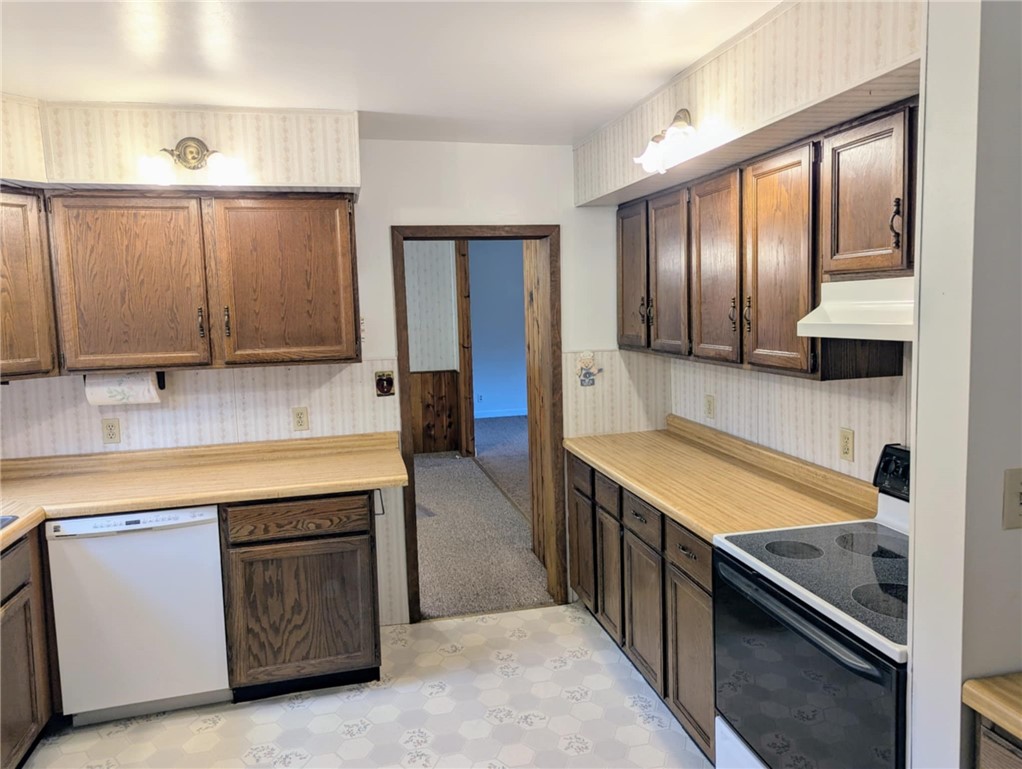 9995 N Raven Road Hayward WI 54843 — photo 10