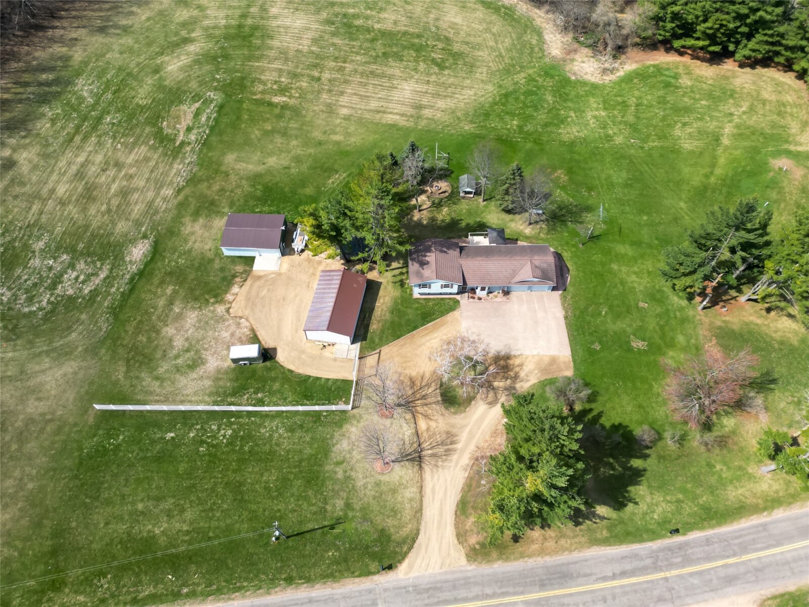 Residential at E3490 County Road P, Menomonie, WI 54751 — photo 14