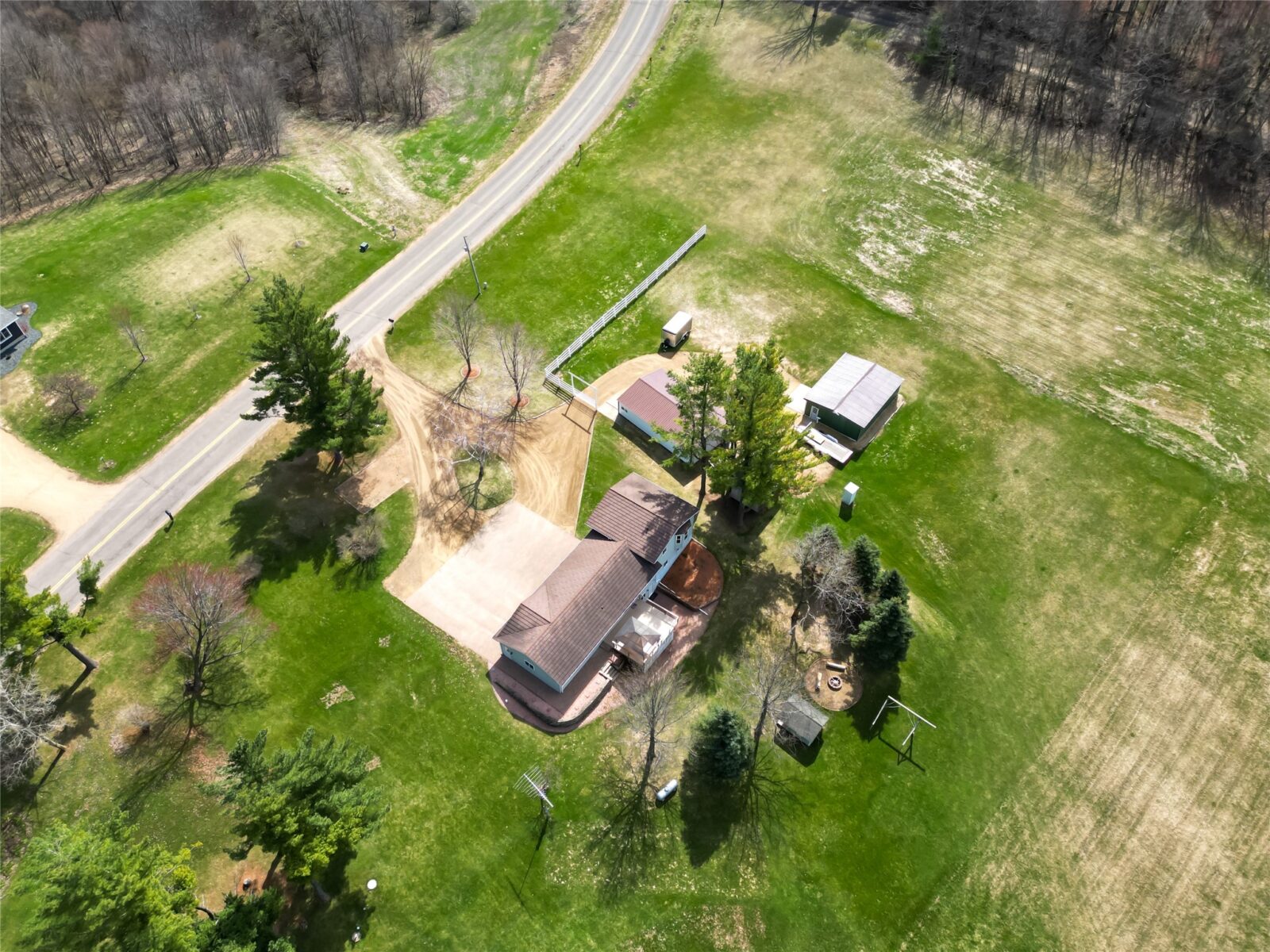 Residential at E3490 County Road P, Menomonie, WI 54751 — photo 16