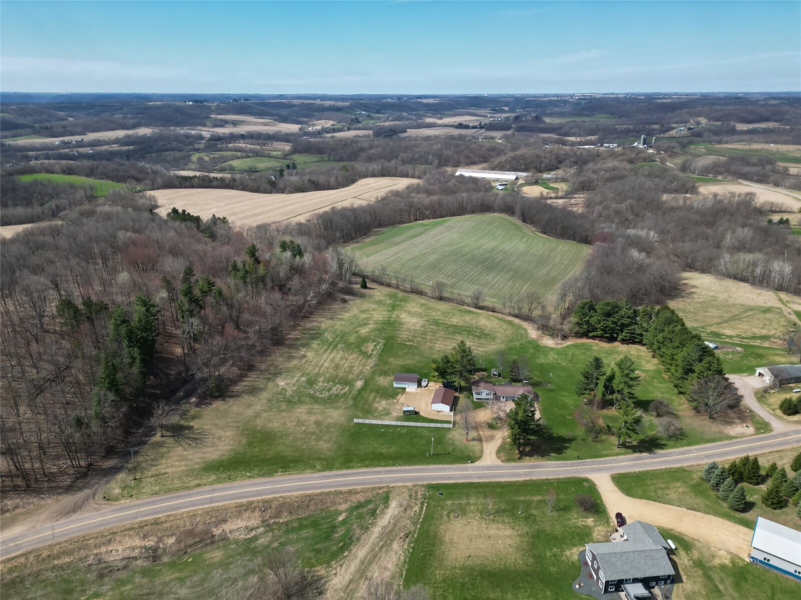 Residential at E3490 County Road P, Menomonie, WI 54751 — photo 20