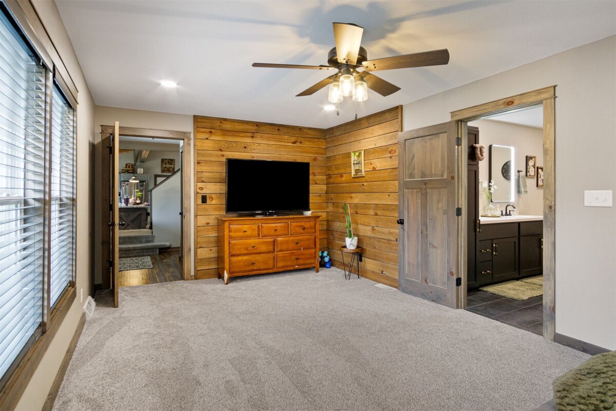 Residential at E4085 Woodfield Road, Eau Claire, WI 54701 — photo 13