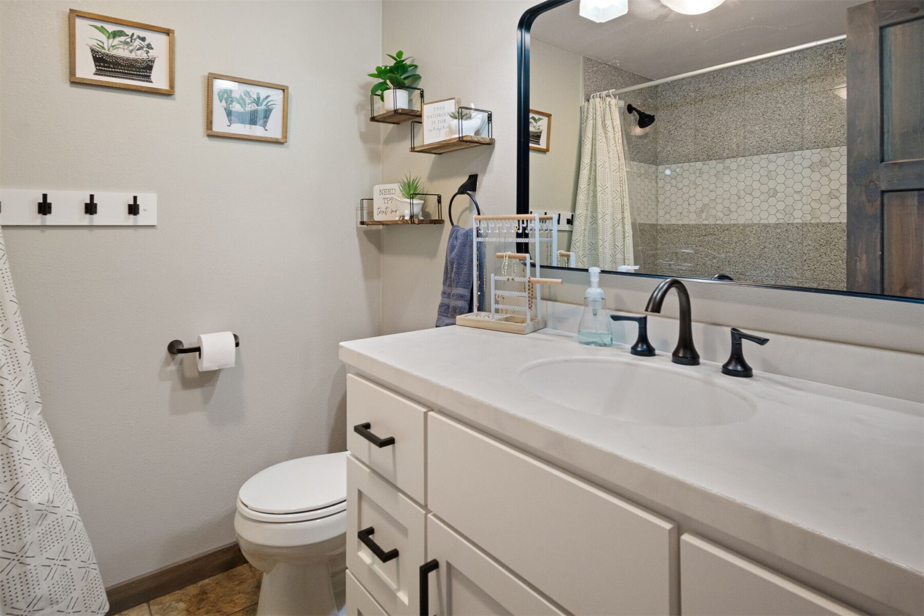 Residential at E4085 Woodfield Road, Eau Claire, WI 54701 — photo 15