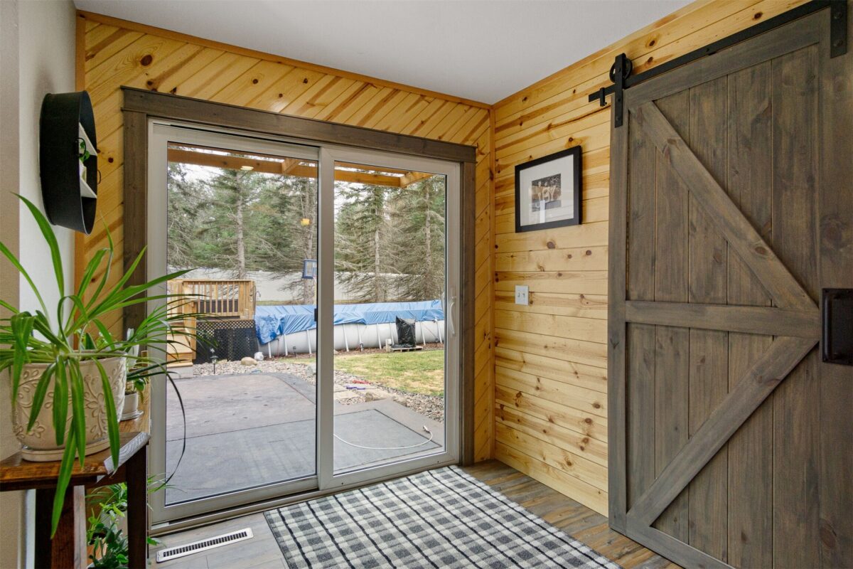 Residential at E4085 Woodfield Road, Eau Claire, WI 54701 — photo 8