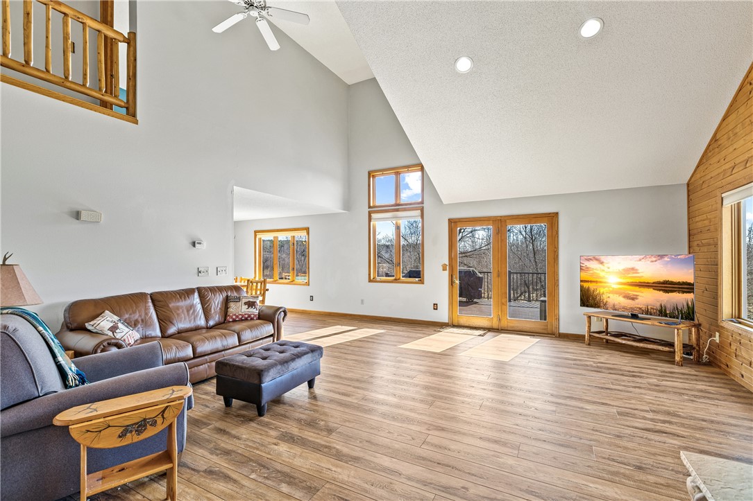 Residential at E6035 Evergreen Road, Eleva, WI 54738 — photo 11