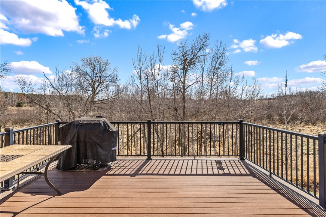 Residential at E6035 Evergreen Road, Eleva, WI 54738 — photo 21