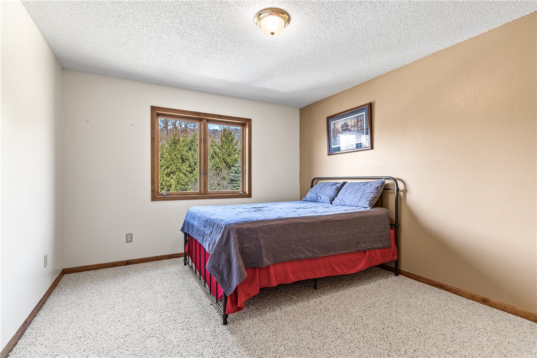 Residential at E6035 Evergreen Road, Eleva, WI 54738 — photo 10