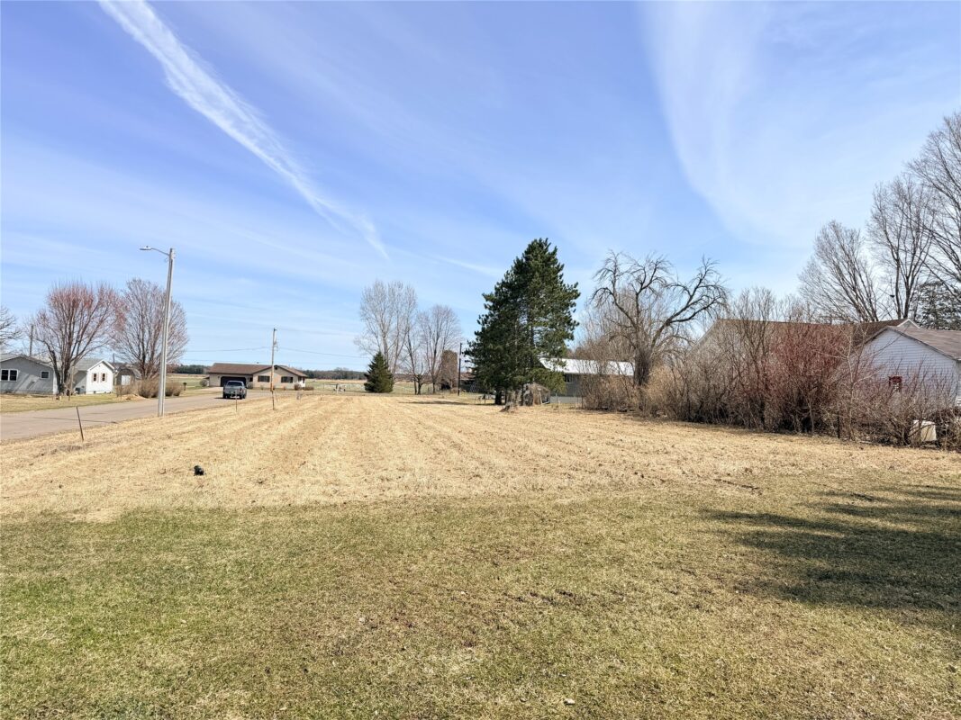 Lot 16 Rolling Hills Drive, Augusta, WI — photo 4