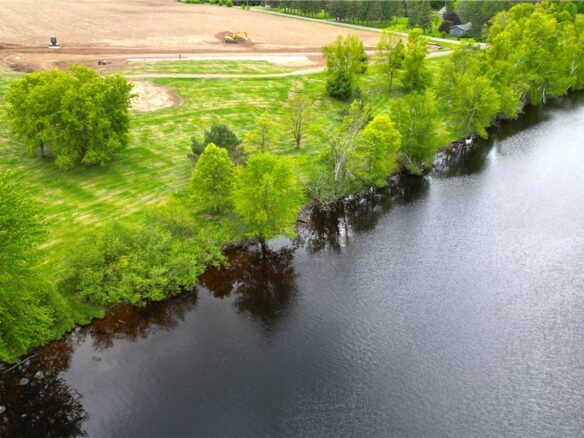 Landhouse for sale picture with an address of  Lot 4 Bruno Avenue in Ladysmith and a list price of 129900