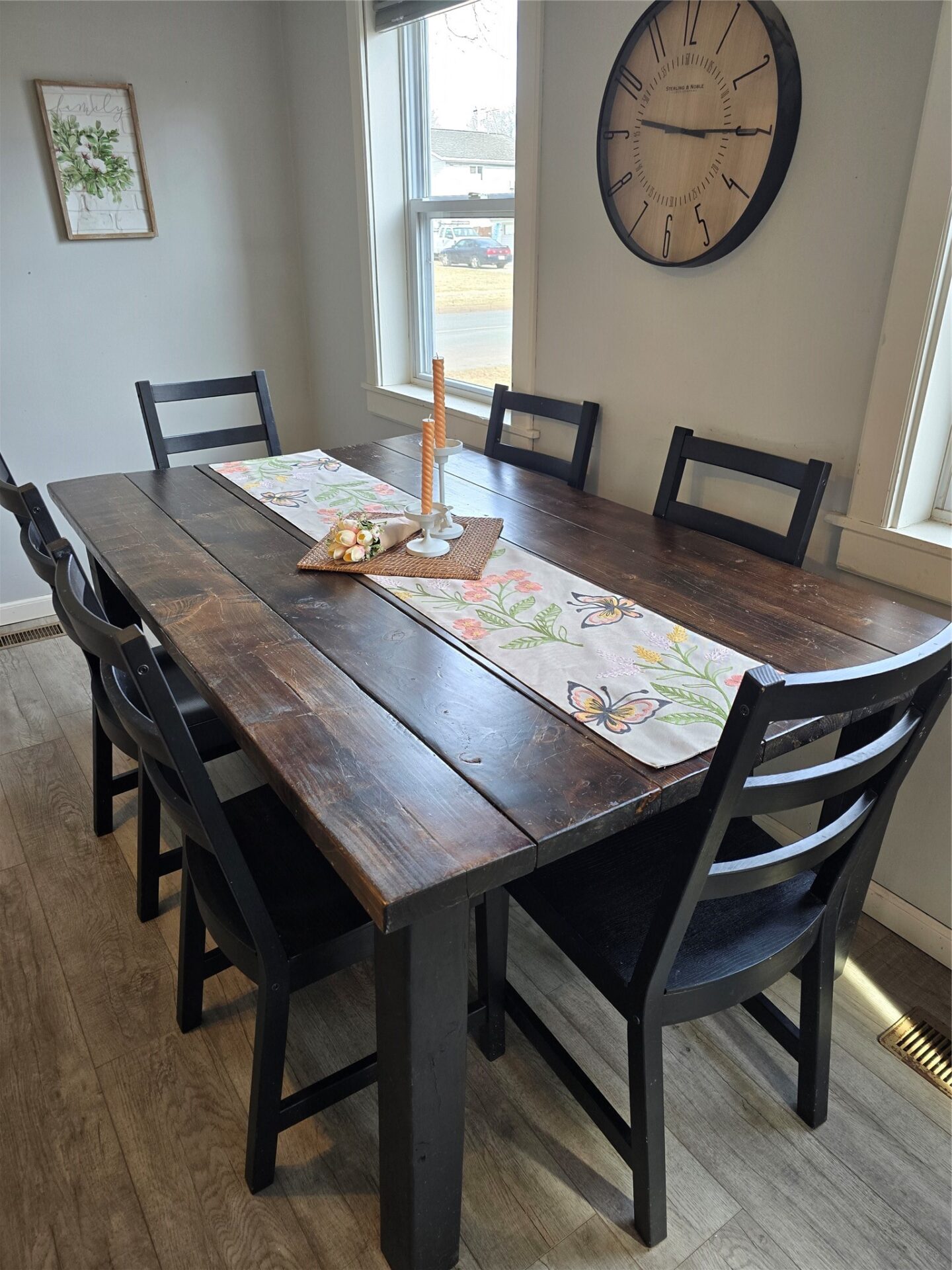 Menomonie-WI-54751-1