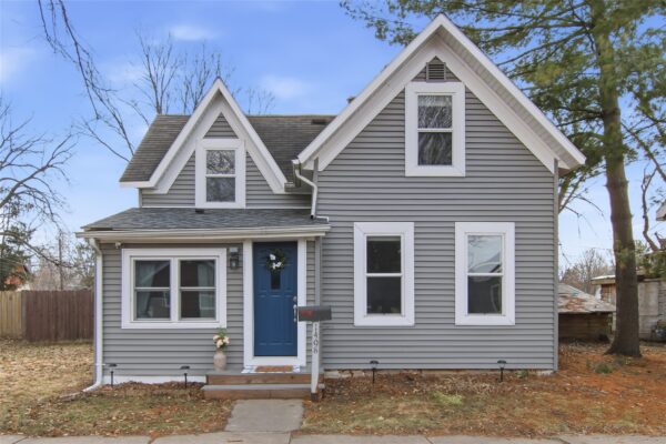 Residentialhouse for sale picture with an address of     in Menomonie and a list price of 225000