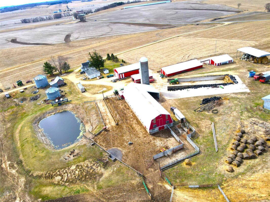 Farm at N41286 Halama Road, Independence, WI 54747 — photo 10