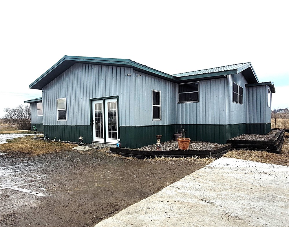 Residential at N6631 County Hwy G, Neillsville, WI 54456 — photo 2