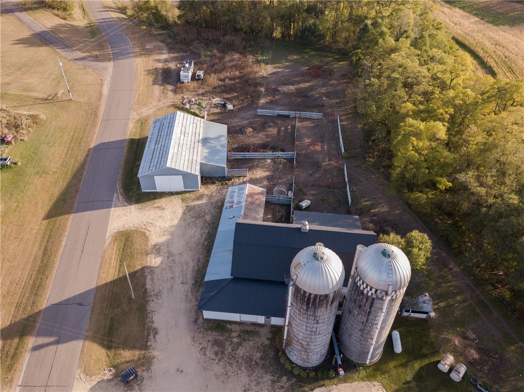 Residential at S517 Sand Road, Mondovi, WI 54755 — photo 29