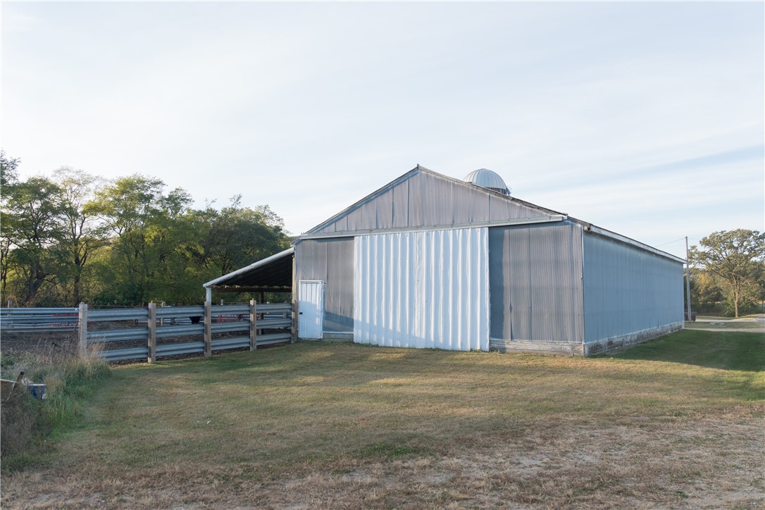 Residential at S517 Sand Road, Mondovi, WI 54755 — photo 31