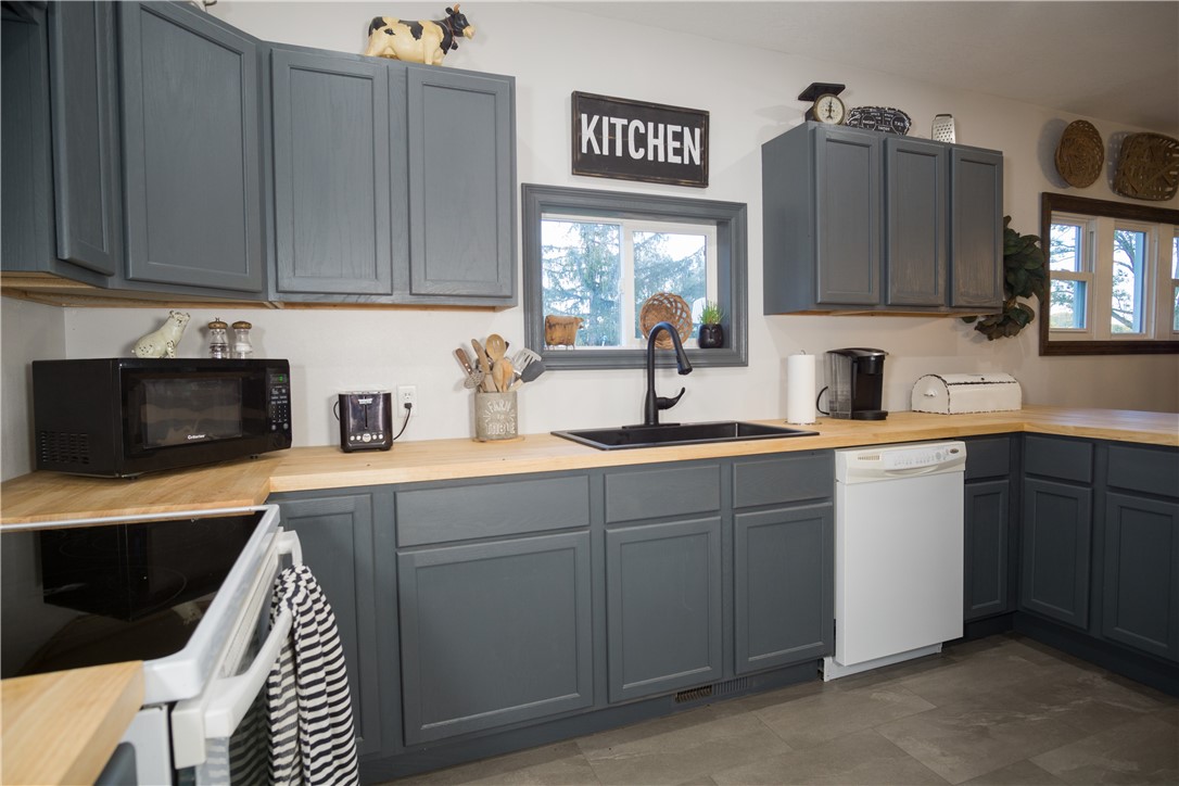 Residential at S517 Sand Road, Mondovi, WI 54755 — photo 36