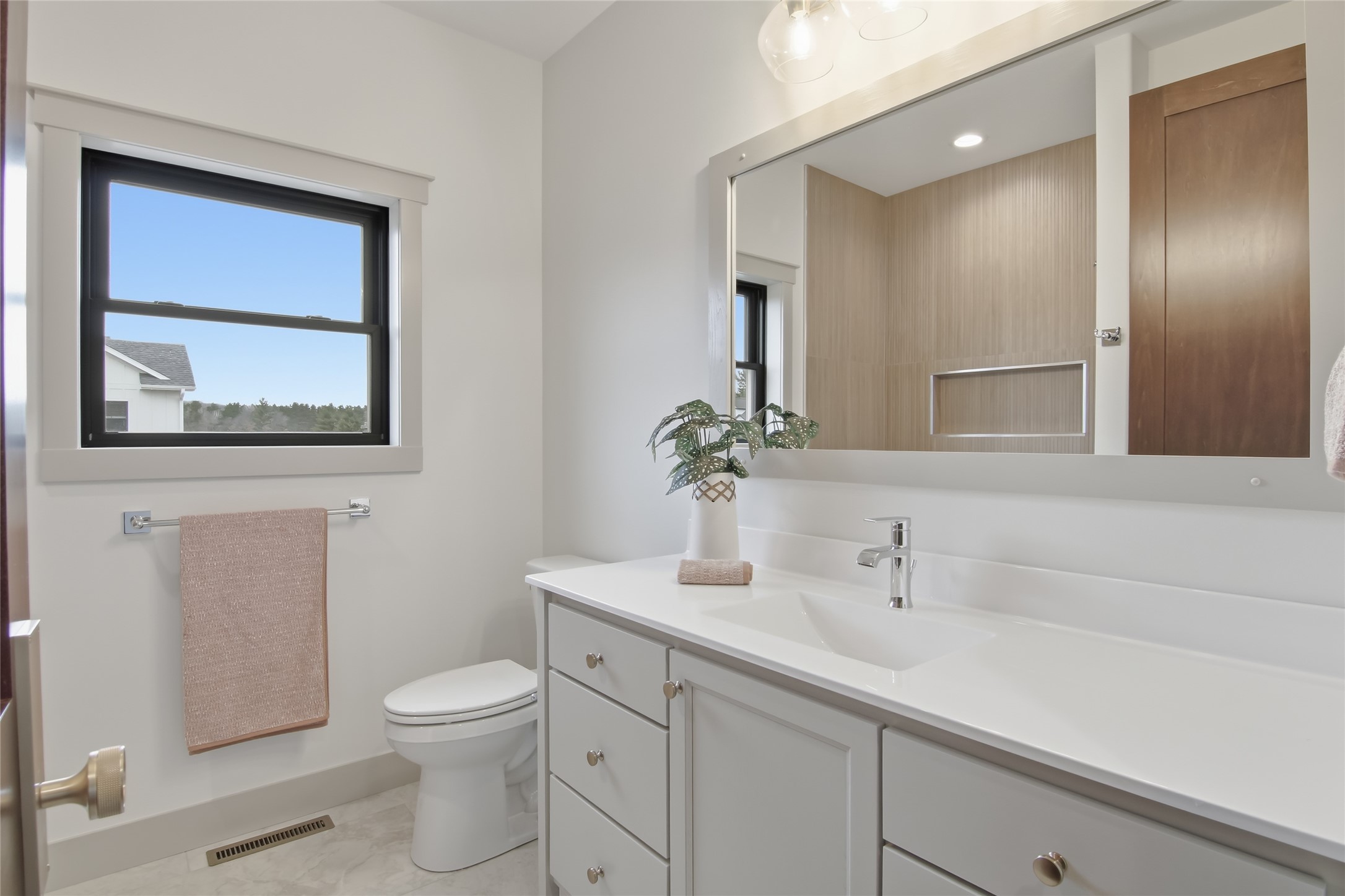 Residential at S8741 Mertinke Landing, Eleva, WI 54738 — photo 6