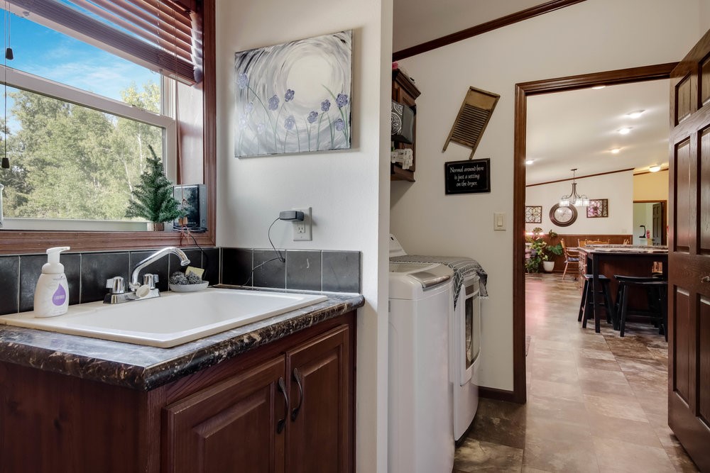 Residential at W14297 State Highway 8, Weyerhaeuser, WI 54895 — photo 4