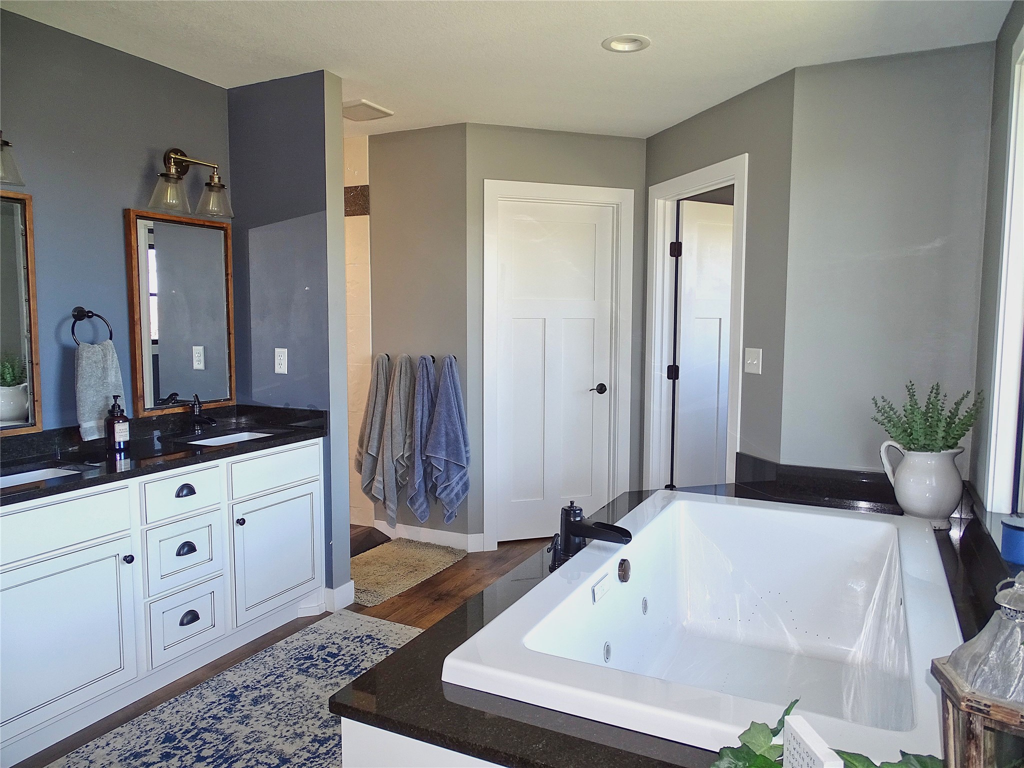 W3300-160th-Avenue-Maiden-Rock-WI-54750-5