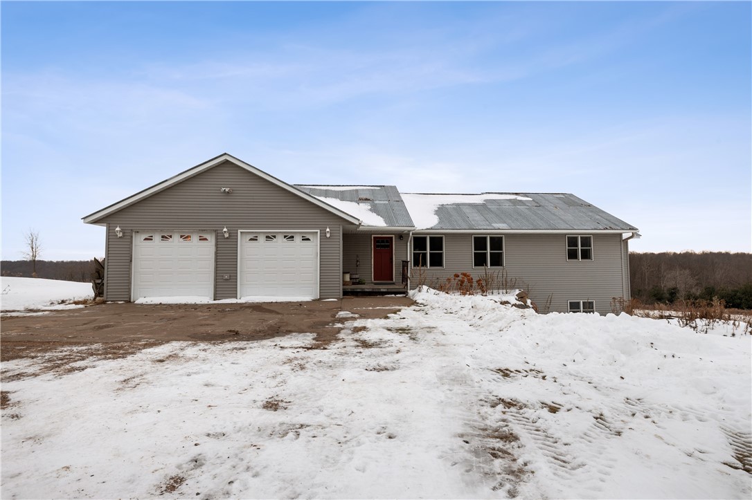 Hillsdale WI 54733 — photo 39