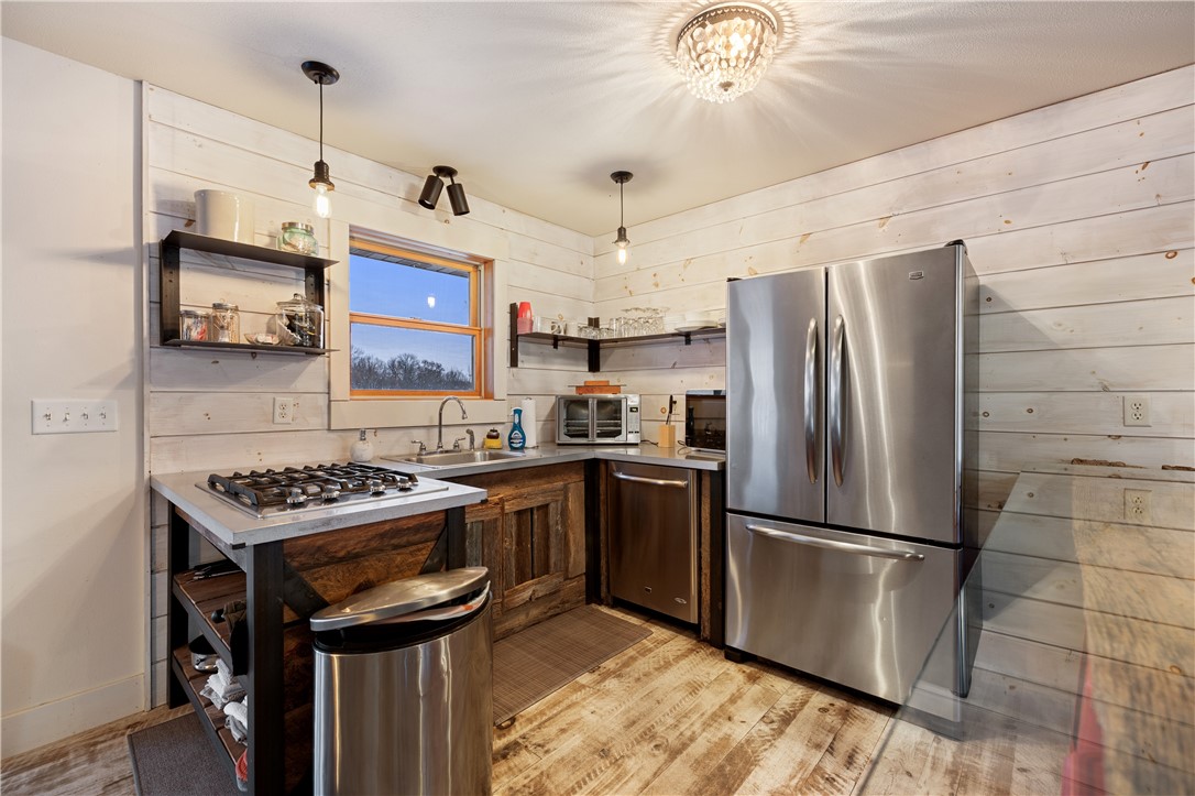 Hillsdale WI 54733 — photo 44