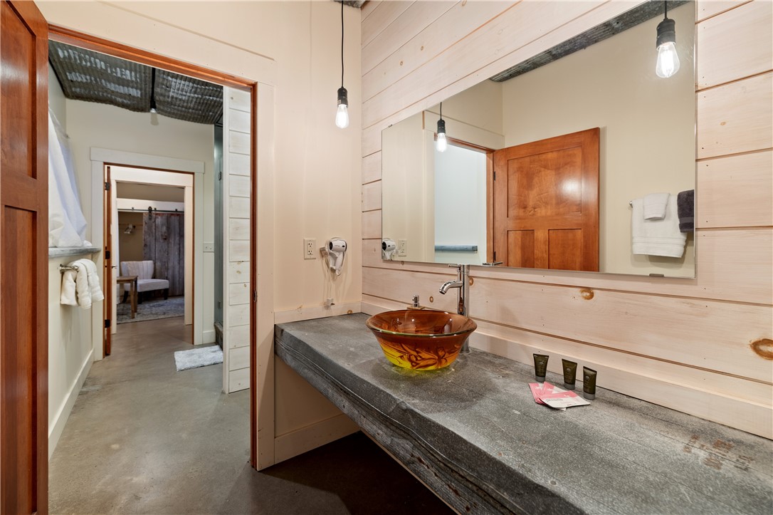 Hillsdale WI 54733 — photo 51