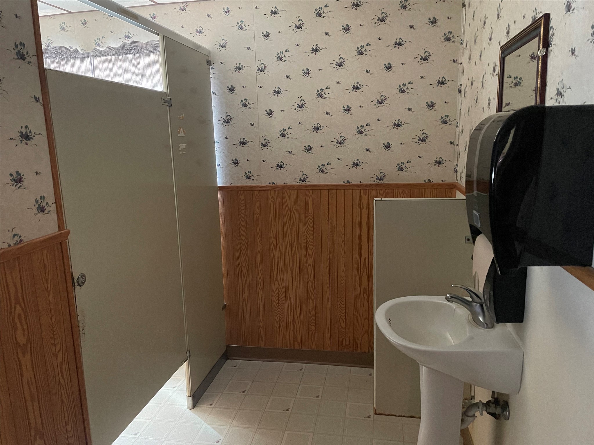 N14015 Central Avenue W, Fifield, WI