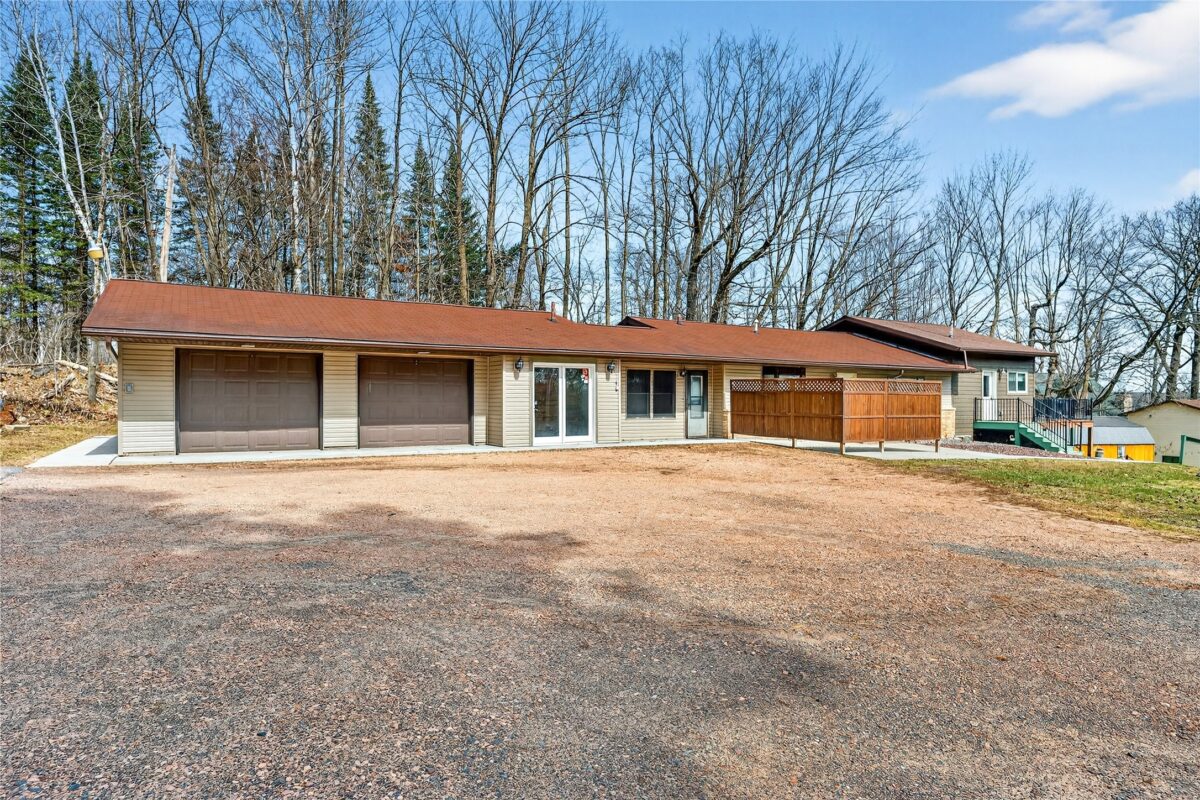 N1936 County Highway M 6 & 7, Sarona, WI