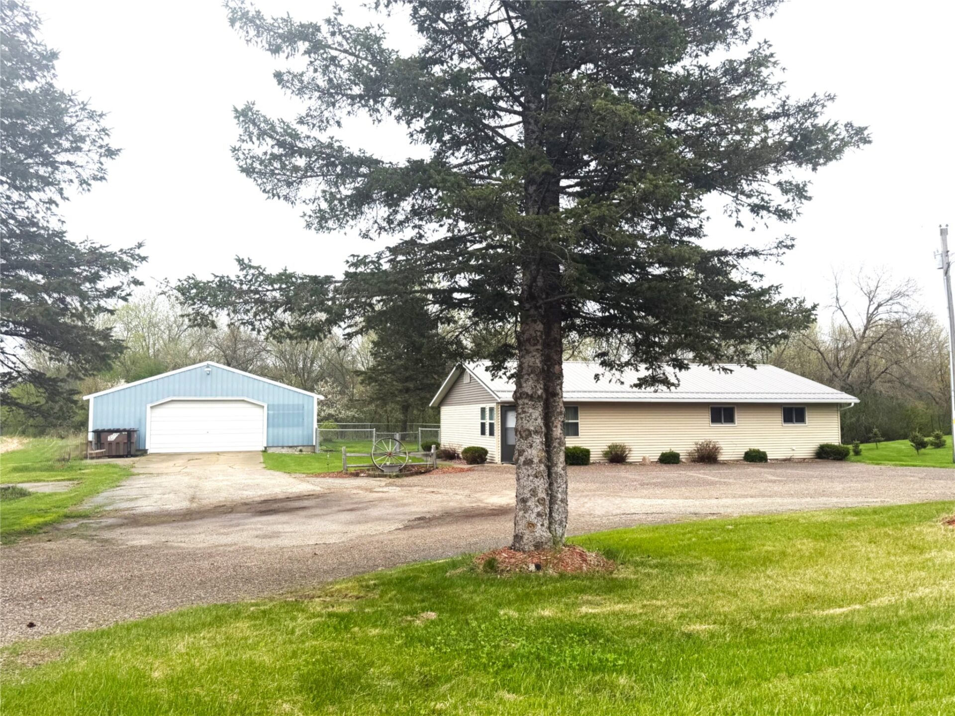 N21091 Hughes Filla Rd Independence WI 54747
