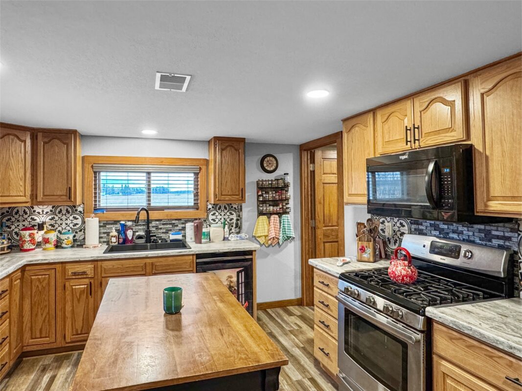 N7215 County Road A  Ladysmith WI 54848 — photo 4