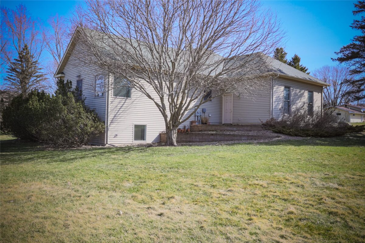 N8889 1031st Street, River Falls, WI