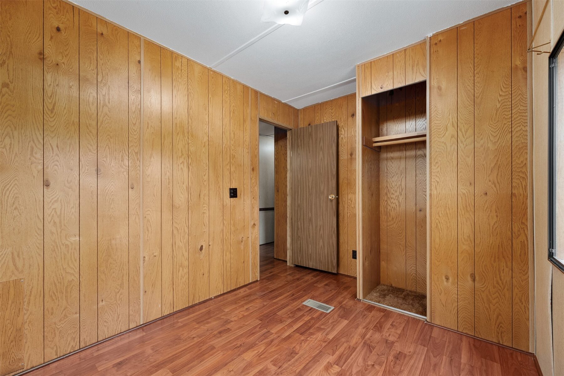 S 8101 South Road Mondovi WI 54755 — photo 19