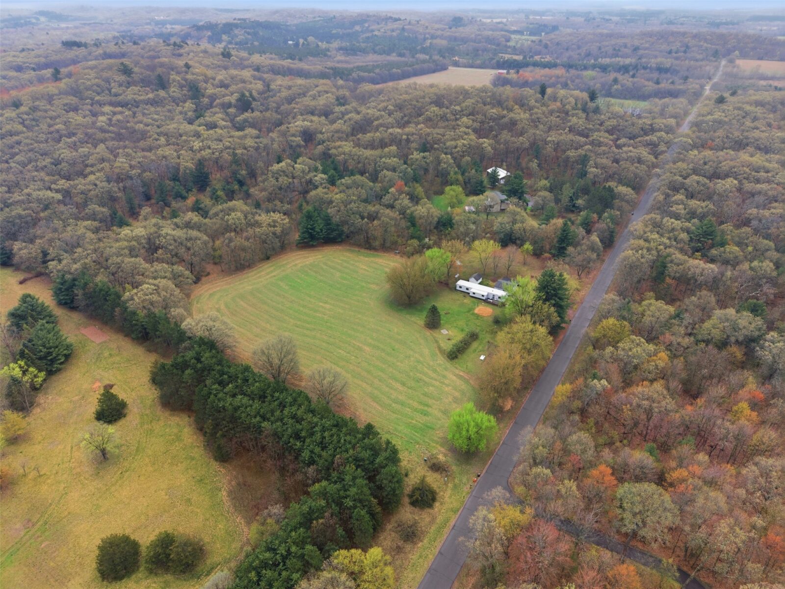 S 8101 South Road Mondovi WI 54755 — photo 27