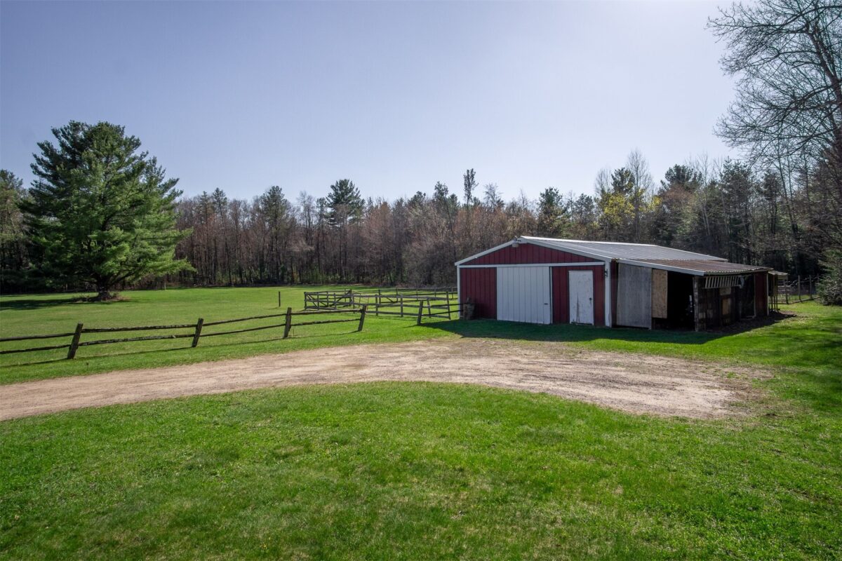 2244 N 90th Avenue, Eau Claire, WI