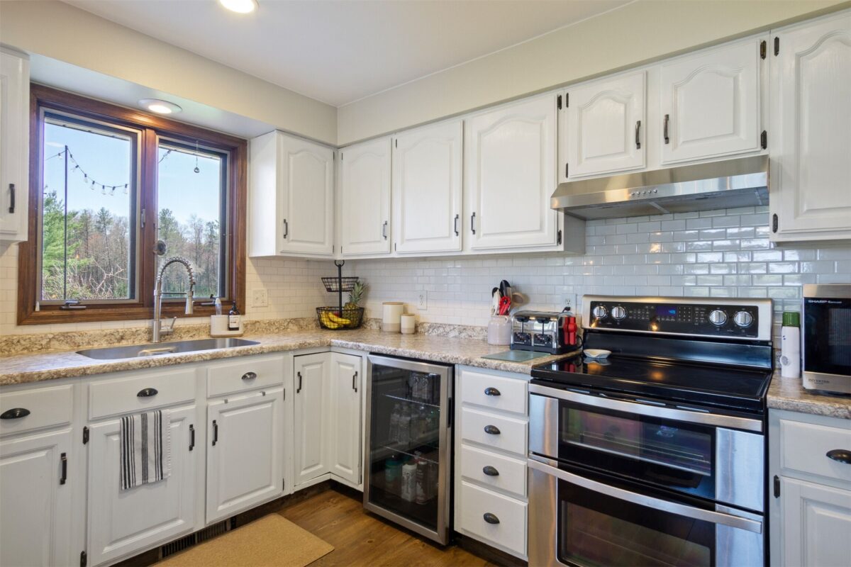 2244 N 90th Avenue, Eau Claire, WI