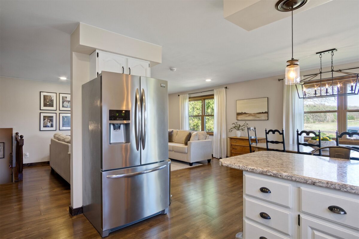 2244 N 90th Avenue, Eau Claire, WI