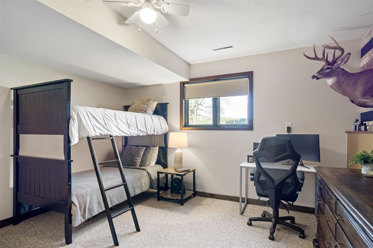 2244 N 90th Avenue, Eau Claire, WI