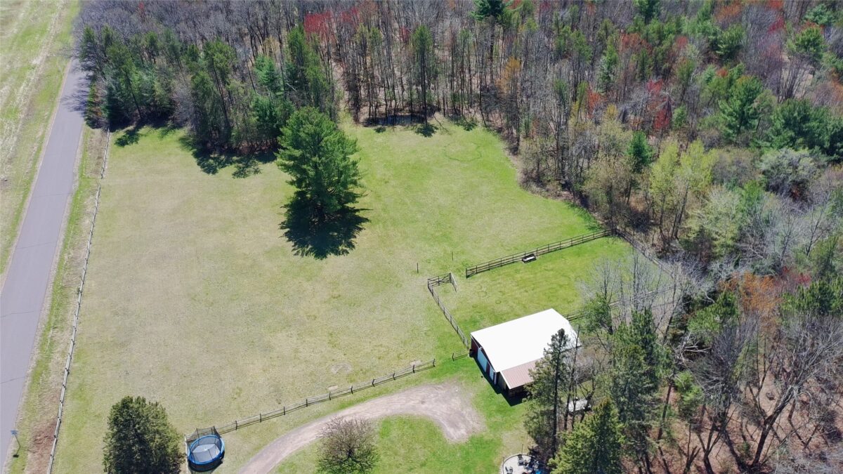 2244 N 90th Avenue, Eau Claire, WI