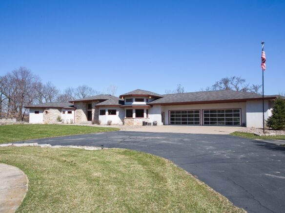 W10622 State Road 35, Prescott, WI