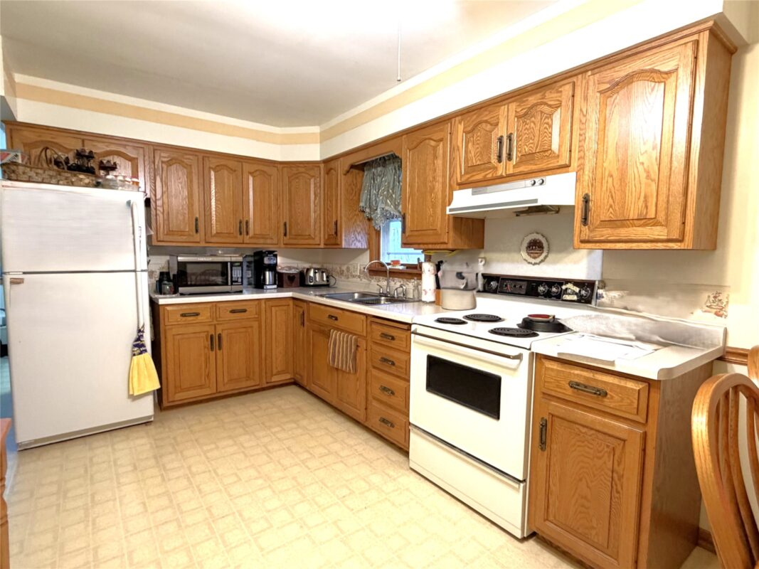 W17687 Fairview Rd.  Whitehall WI 54773 — photo 4