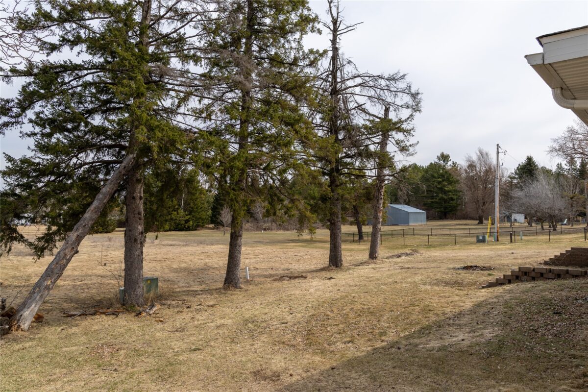 W8490 Flambeau Avenue Ladysmith WI 54848 — photo 31
