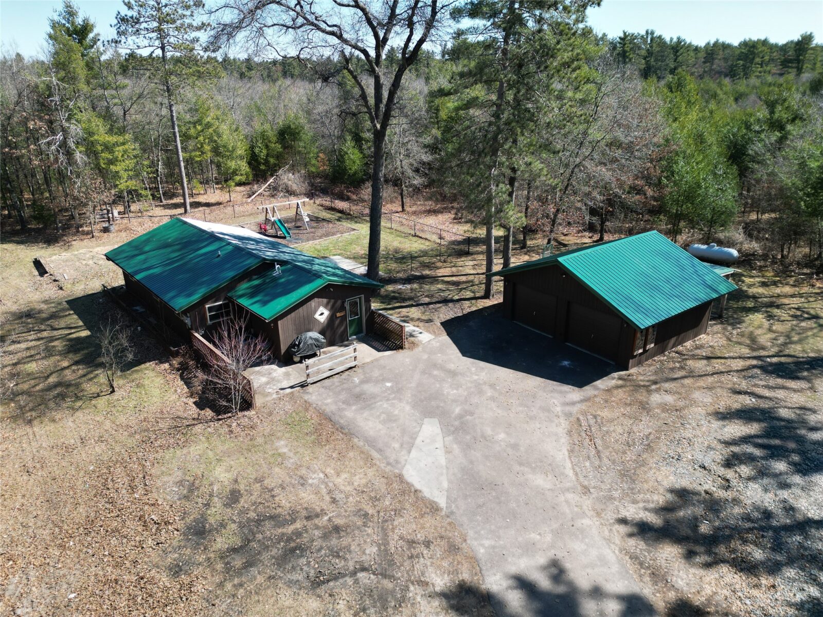 W9110 Carmon Lane, Hatfield, WI — photo 2