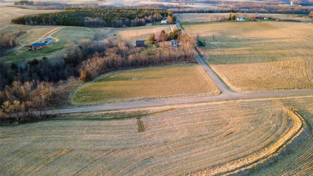XX Stewart Road Stockholm WI 54769 — photo 10